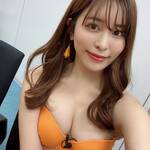 セクシーなビキニショットを公開【桃衣香帆さん/2020年12月29日】