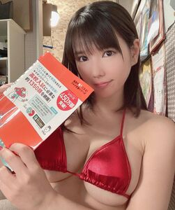 「グラドルだから水着着て勉強しなきゃね(・v・) 」【新垣優香さん／2021年1月21日】