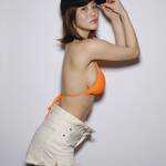 横乳ショットで令和の三十路グラドル総選挙をPR【高橋凛さん/2021年1月27日】