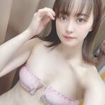 「これはおっぱいボリューム無し写真」眼帯ビキニショットでファンを魅了【伊藤しずなさん/2021年4月6日】