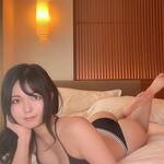 「セクシーすぎます」「可愛い~」ベッドでのセクシー水着姿にファン歓喜【九条ねぎさん/2021年5月19日】