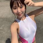 「最高です」「マジで興奮する」競泳水着ショットにファン歓喜【日向葵衣さん/2021年6月8日】