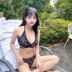 「ゴーヂャスな水着姿」「さすがです」セクシービキニショットで美ボディを披露【ヴァネッサ・パンさん/2021年9月29日】
