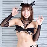 「可愛すぎます」「サイコー」ハロウィンコスプレ姿にファン歓喜【麻倉まりなさん/2021年11月2日】