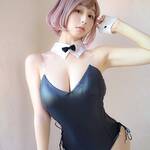 「めっちゃ可愛い」「似合っています」バニーガールコスプレ姿にファン歓喜【栗田恵美(くりえみ)さん/2021年11月13日】