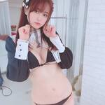 「下乳まぶしい」「最高」セクシーシスターコスプレショットにファン歓喜【伊藤しずなさん/2022年3月28日】