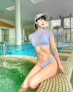 「ダイエット成功」セクシー水着ショットで美ボディを披露【白雪りらさん/2022年4月1日】