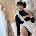 「めっちゃ美しい」「似合ってる」ハイレグメイド服姿にファン歓喜【星那美月さん/2022年5月29日】