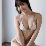 「笑顔が最高」「可愛過ぎる」美ボディあらわな白ビキニショットにファン歓喜【東雲うみさん/2023年2月23日】