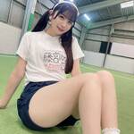 藤宮ゆな「現役アイドルの体操服姿どうかな?」!健康的な太ももと上目遣いでファンを魅了!