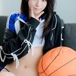 misaco、スポーティーなウェア姿で誕生日を迎えたことを報告「これからももっと頑張っていきます！」