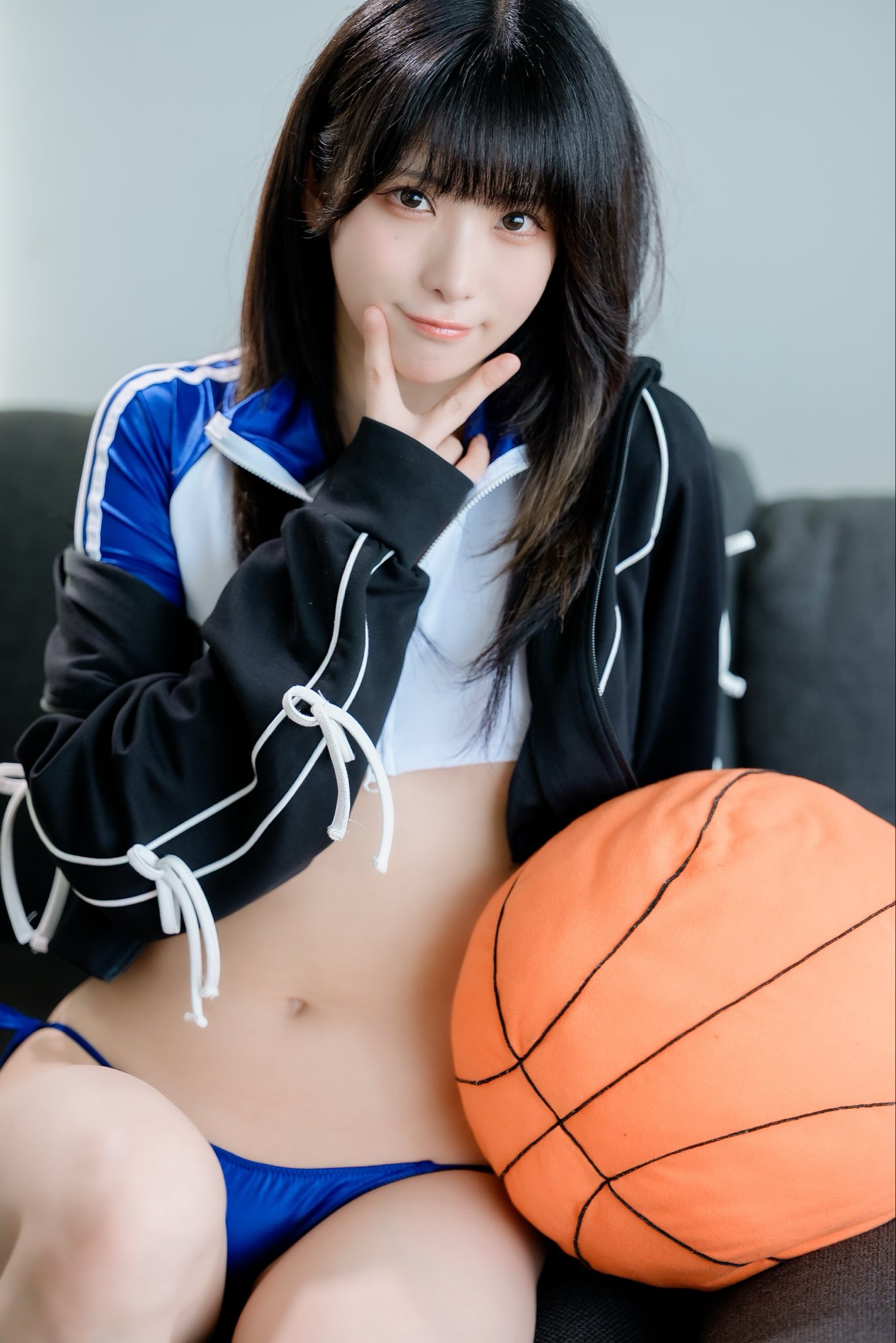 misaco、スポーティーなウェア姿で誕生日を迎えたことを報告「これからももっと頑張っていきます!」