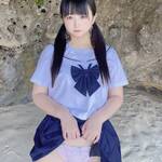 制服からチラ見せ！ やまだなみ、X（旧Twitter）で「………ん。、？？」とキュートな最新ショット公開！