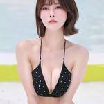 「ショートカット好き？♡」 藤白ちらり、ドット柄ビキニで見せる“究極の清楚セクシー”にファン悶絶！