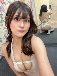 「どこ見てるのっ」 missha、純白の“背徳バックショット”で魅せる、至高のヒップラインと瑞々しいバストの共演！