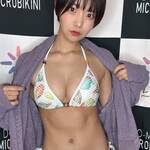 「週6で飲んでもこれ」 じゅなた(小坂田純奈)、圧倒的な「極まり腹筋」とボリュームバストで魅せる、唯一無二の“酒豪美ボディ”の衝撃!