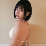 「２０歳になりました！」 葉月花音、純白の至高ビキニで魅せる、圧倒的な透明感と「究極のバックショット」の衝撃！