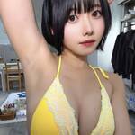 「ワキ界隈さんはじめまして！」 水湊まり花、鮮烈イエローの至高レースビキニで魅せる、圧倒的な透明感と「究極の美脇」の衝撃！